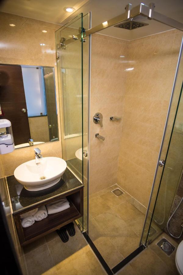 Hotel Tradition & Spa Katmandu Dış mekan fotoğraf